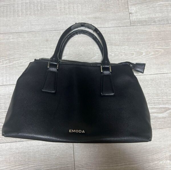 EMODA バッグ
