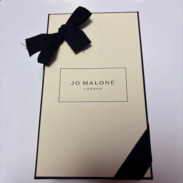 Jo Malone ミルラ & トンカ セント サラウンドTM ディフューザー
