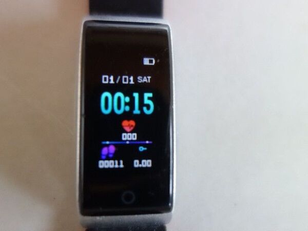 スマートウォッチ FITNESS TRACKER