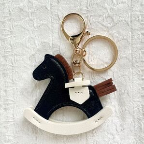 ロッキングホース 木馬 バッグチャーム キーホルダー ブラック