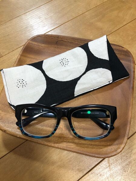 ハンドメイド メガネケース【トモタケあんぱん柄】ブラック