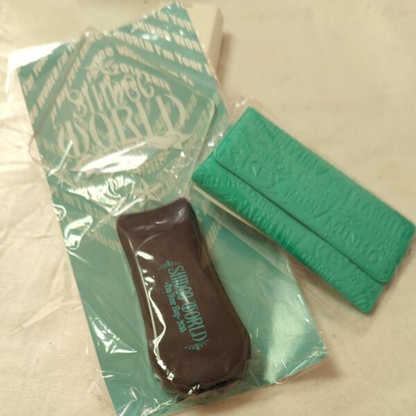 SHINee キーケース未使用品 ペンライトコレクション用 ファンクラブ限定 非売品
