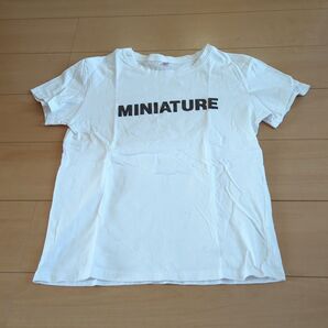 Tシャツ