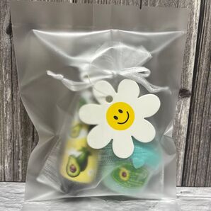 【プチギフト】アボカド ミニハンドクリーム & ミニリップバーム セット