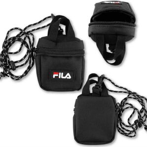 FILA マルチショルダーポーチ