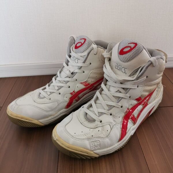 asics バスケットシューズ ファブレ ハイカット ホワイト/レッド