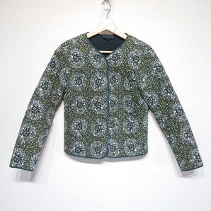 アーペーセー ノーカラー キルティングジャケット 花柄 総柄