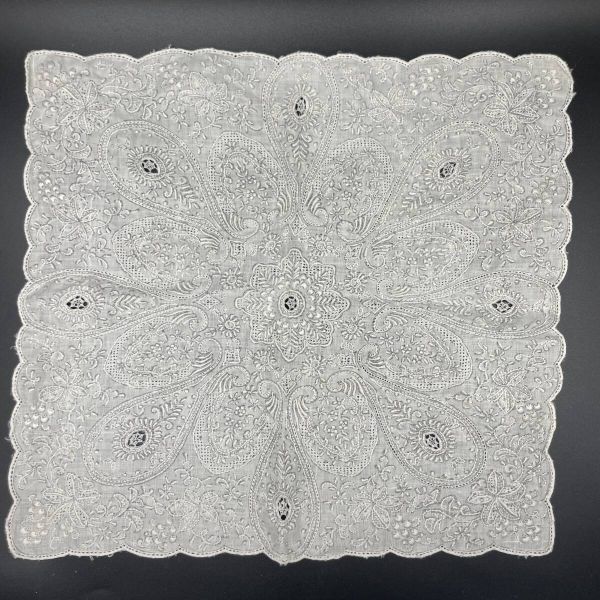 Yahoo!オークション -「汕頭刺繍ハンカチ」(女性用) (ハンカチ