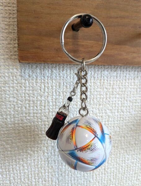 サッカーボール サッカー W杯 ワールドカップ キーリング キーホルダー 部活
