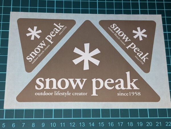 スノーピーク トライアングル ステッカー 薄茶色 snow peak