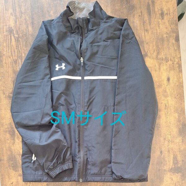 UNDER ARMOUR ウインドブレーカー ジャケット スポーツ 黒 長袖 SMサイズ