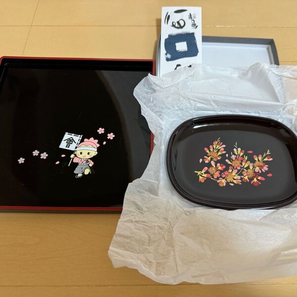 黒色 漆器 菓子器 花柄 会津塗り お盆と器の二点セット