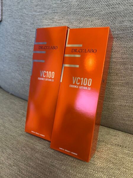 ドクターシラーボVC100エッセンスローションポンプ EX R 285ml×2