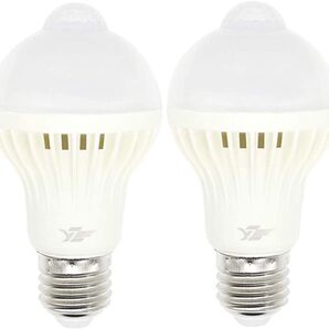 LED電球 直下重視タイプ E26 7W 自動点灯 人感センサー 電球色 2個