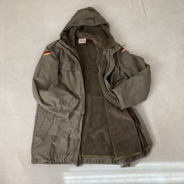 お値下げ:ドイツ軍 ビンテージ ミリタリー フィールド モッズ コート ボアライナー
