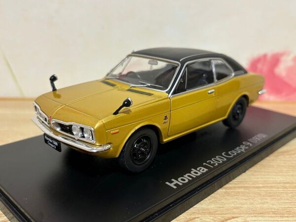 送料無料 1/24 国産名車コレクション ホンダ 1300 クーペ 9 旧車 ミニカー HONDA COUPE 1970