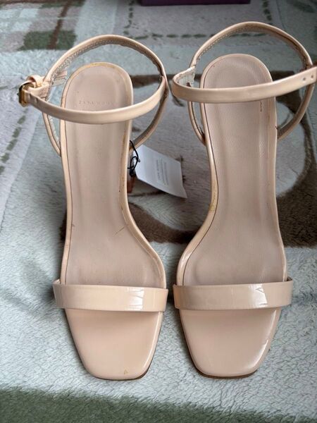 ZARA クリアヒール サンダル