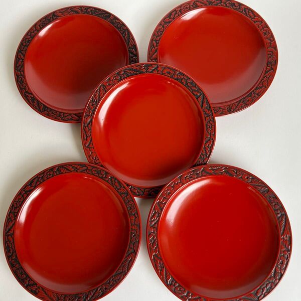 【美品】漆器 堆朱 伝統工芸品 銘々皿 菓子皿 取り皿 ケーキ皿 牡丹彫り 食器