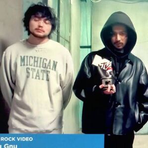 【美品】King Gnu 井口着 90s Champion Reverseweave MICHIGAN STATE キングヌー