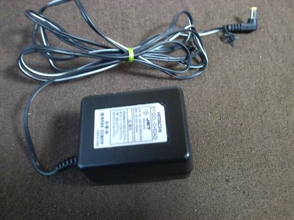 ●HITACHI AC ADAPTER ET-DCL-CHGAD