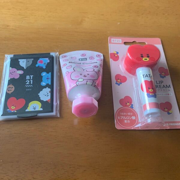 BT21 コンパクトミラー&ハンドクリーム&リップクリーム
