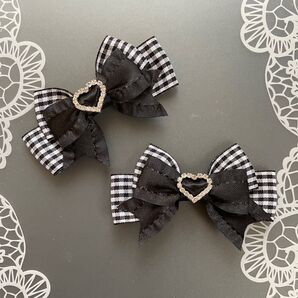 ハート付きチェックフリルリボン 黒 ヘアクリップ 量産型 地雷 ゴスロリ
