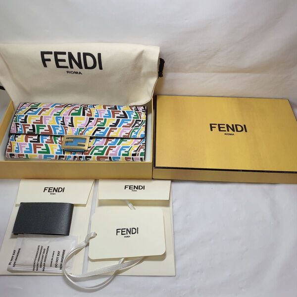 FENDI 長財布SALE☆