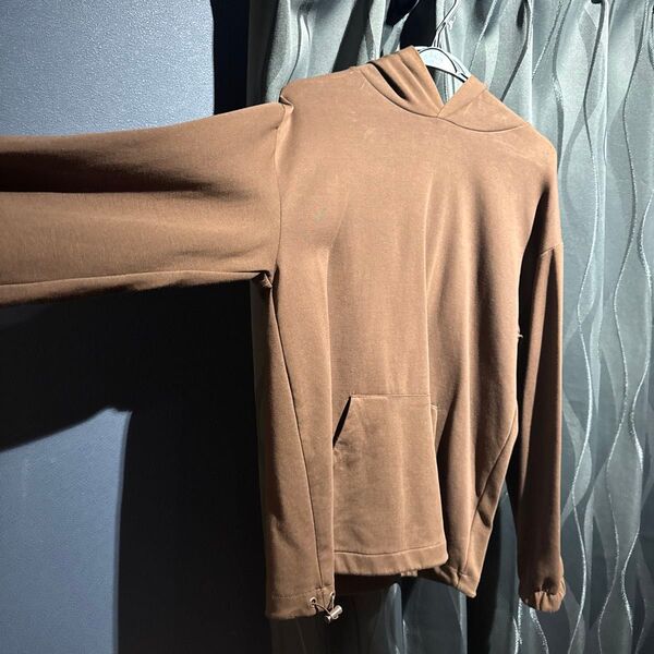 zara パーカー M