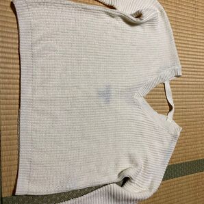 ニット sizeM オフホワイト Vネック 背中開き