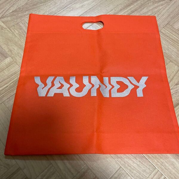 【美品】非売品 vaundy 不織布 ショッパー バッグ