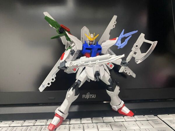 ガンダムパーフェクトストライクフリーダムベース ガンプラ ミキシング 完成品 1/144スケール