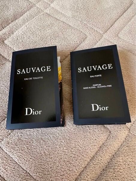 Dior ディオール 香水サンプル ソヴァージュオー フォルト ×2