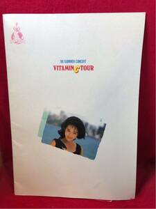 ○浅香唯 VITAMIN C TOUR 1988 SUMMER CONCERT パンフレット ASAKA YUI