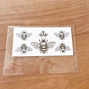 No.139_Bee and crown/女王蜂,蜂,クラウン,王冠,2週間で消えるタトゥー,ヘナタトゥー,ジャグアタトゥー