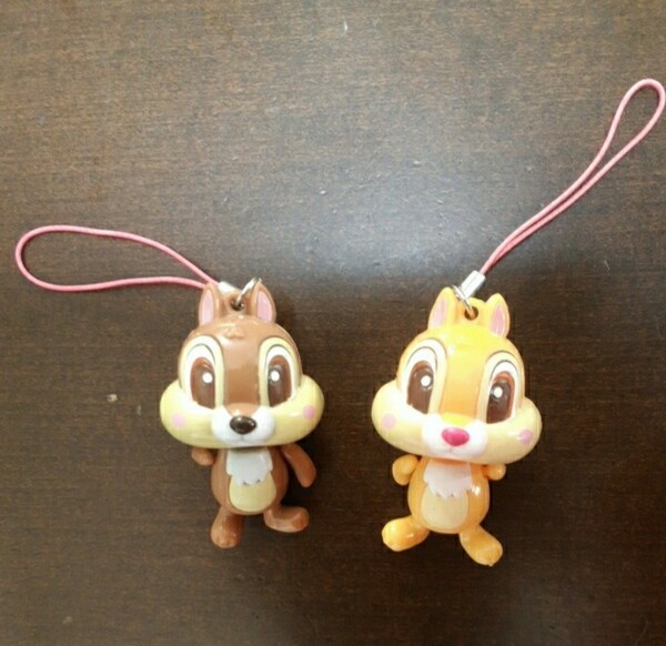 チップとデール ゆらゆらキーホルダー2点セット