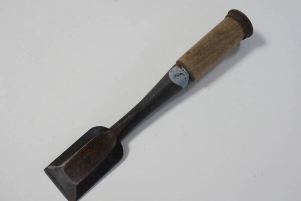 2301_16【送料無料】叩き鑿 のみ勝 41mm japanese carpenter chisel nomi
