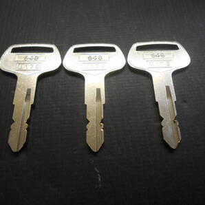 コピーキー 【3本】 648 コマツ キー (M178素材使用) コマツ フォークリフト 建機 コマツ 648番 鍵 スペア キー 複製品