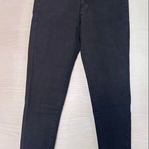 ブラック スキニー