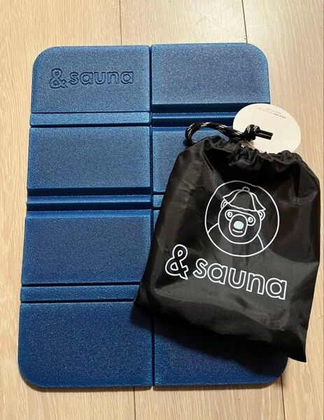 【新品未使用品】 しまむら×&sauna ポーチ付きサウナマット ブルー