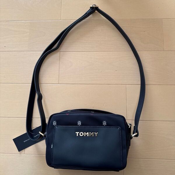 【新品】トミーヒルフィガーショルダーバッグ TOMMY HILFIGER レディース