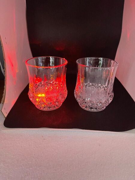 イルミネーションカップ、カラフルなLEDレインボー発光カップ ペアセット