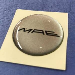 送料込 在庫限り 激レア MAE エンブレム SILVER 汎用品 【定形郵便物にて郵送 追跡無保証無ですのでノークレームノーリターンにて】S