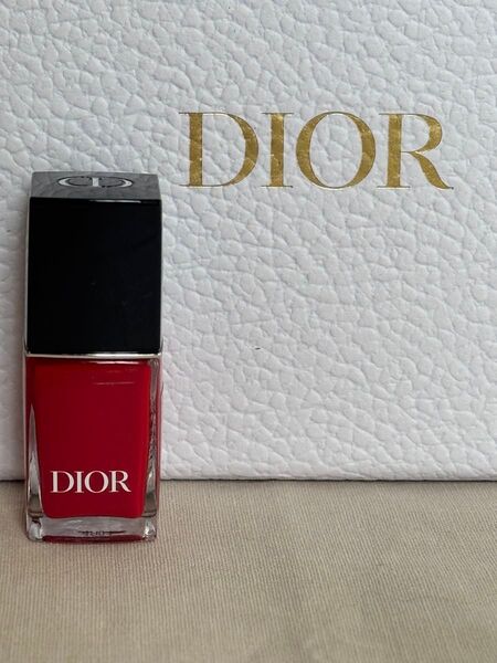 【ディオールDIOR】ディオール ヴェルニ ルージュ999 未使用