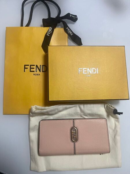 新品 FENDI 長財布