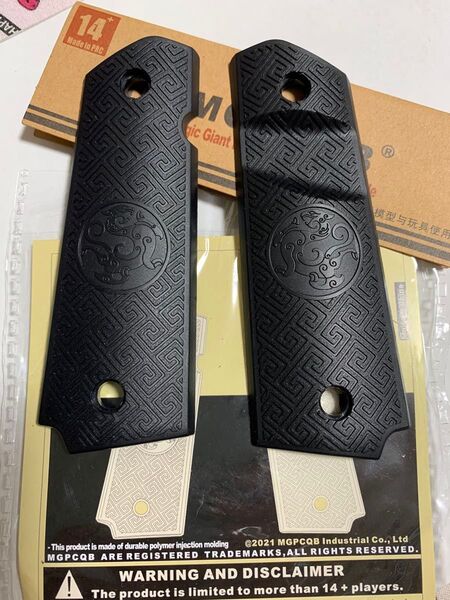 新品 コルトガバメント M1911 用 グリップ 龍