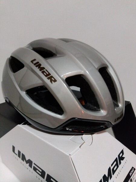 LIMAR AIR STRATOS サイクル ヘルメット アジアンフィット