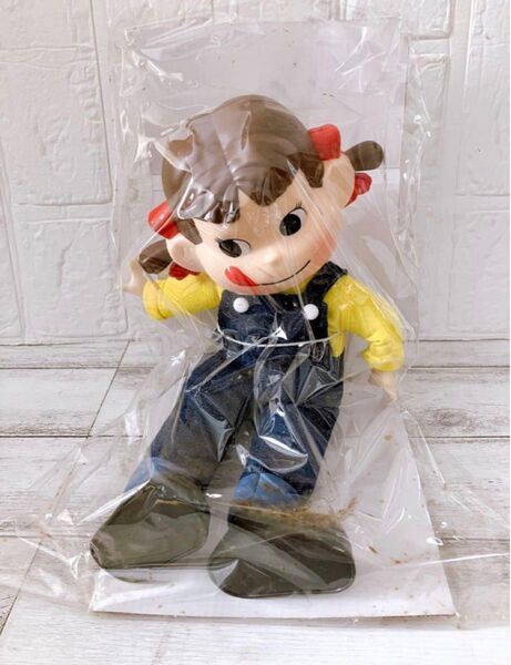 Denim PEKO ペコちゃん フィギュア ぬいぐるみ
