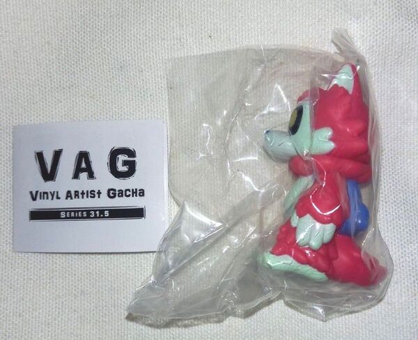 VAG 31.5 おおかみくん 1種 赤系カラー ソフビ