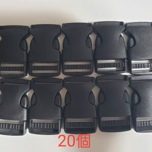 20個 差し込みバックル 黒 内径25mm幅 サイドリリースバックル プラスチック 首輪 戸外 山登りケーブル 未使用
