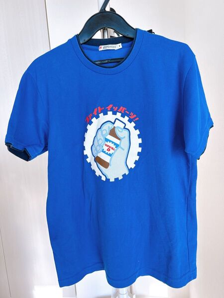 ユニクロxリポビタンD Tシャツ 青 Mサイズ 半袖Tシャツ